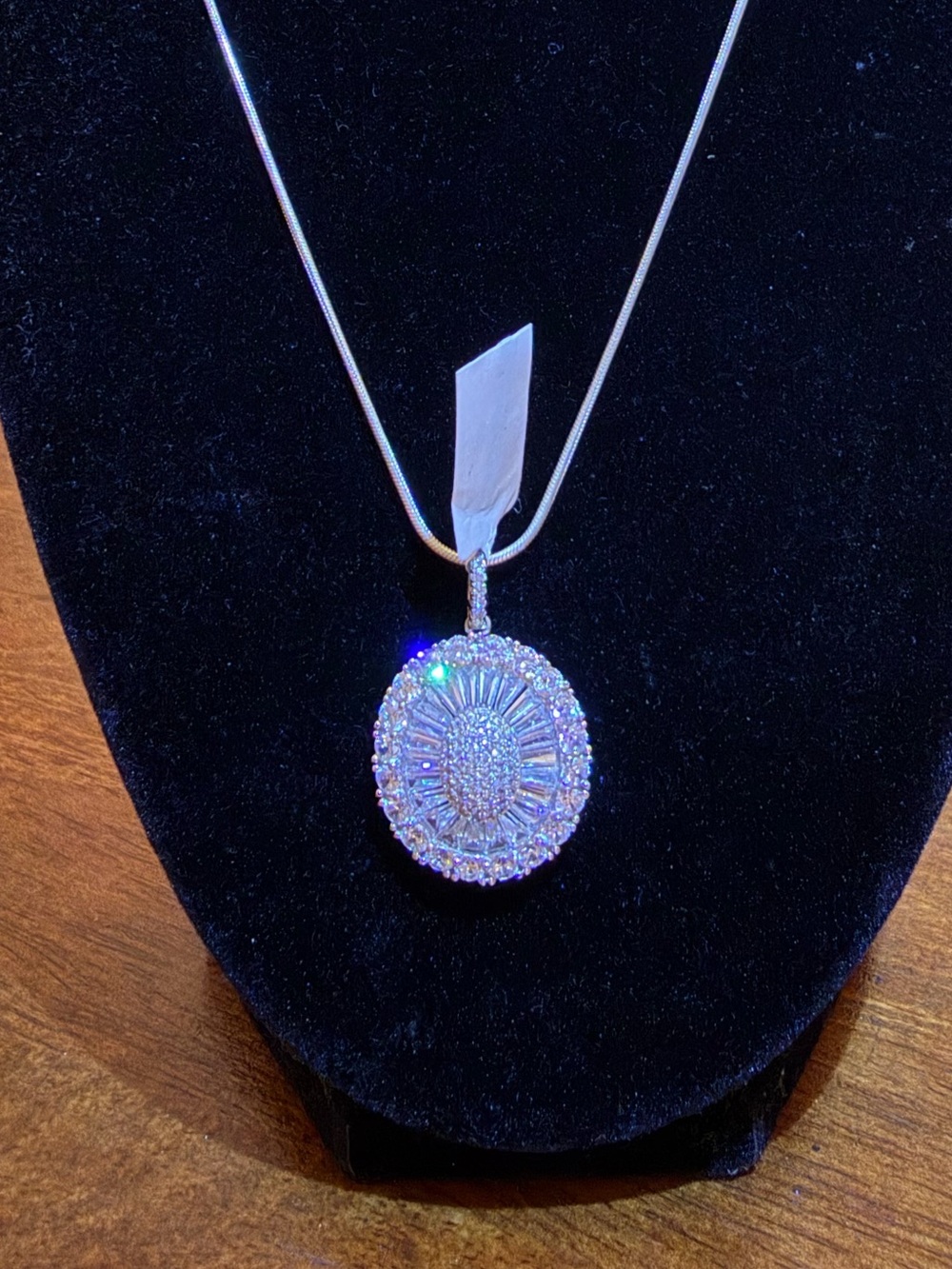 925 Sterling Silver Sparkling CZ Oval Pendant Necklace